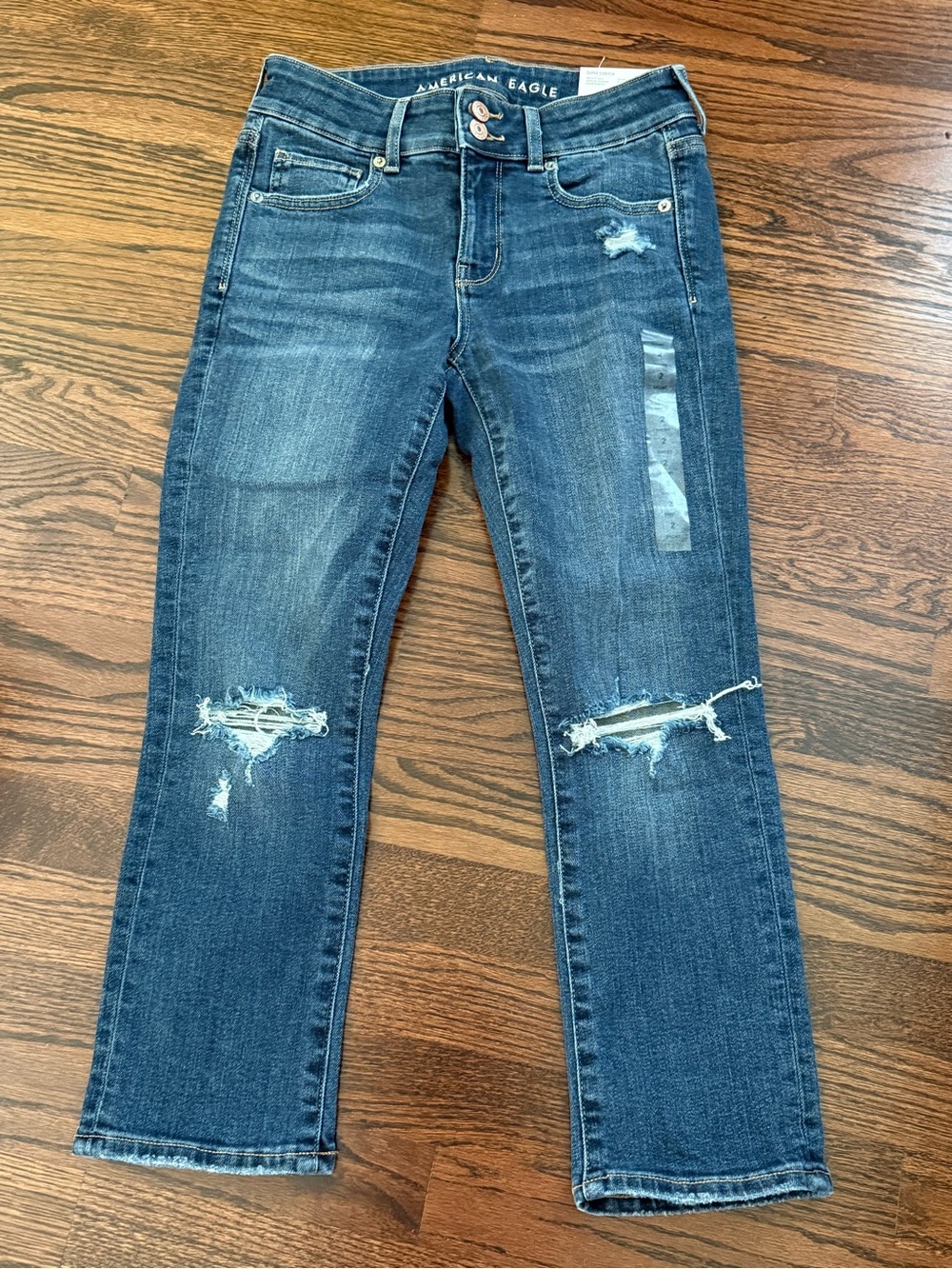 American Eagle Outfitters Artist Crop Jean 2S 2 Short Jeans